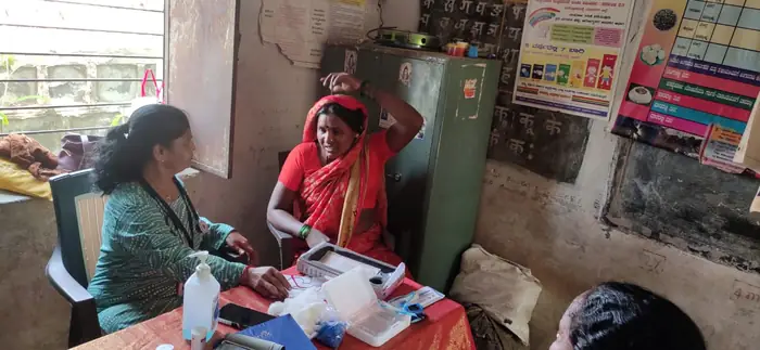 The screening team at work in a settlement of Shahapur taluk